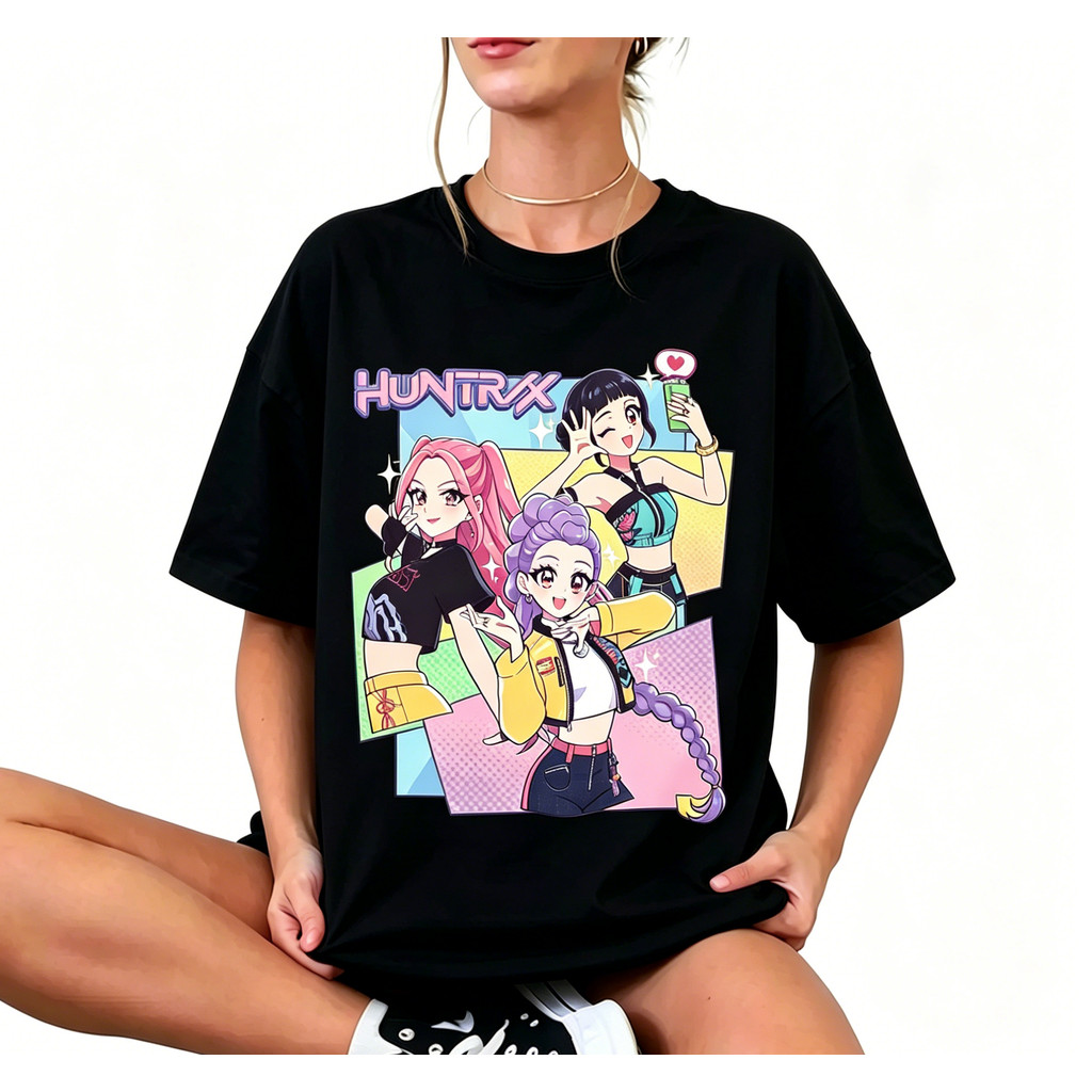Camiseta Masculina Feminina Huntrix Trio Personagens Anime Colorido Estampa Quadros Preta Unissex Envio Imediato