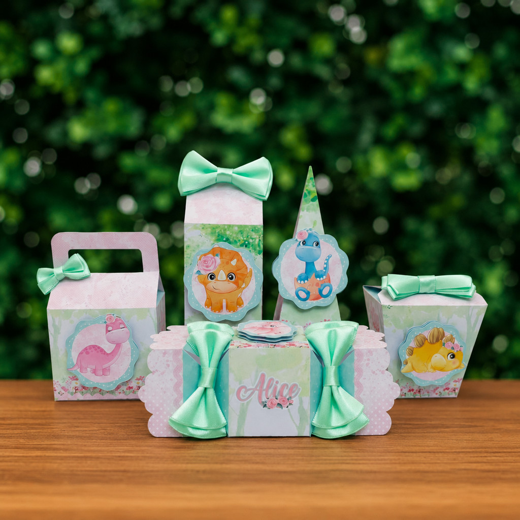 Kit Festa Dinossauro Baby Rosa Personalizado | Lembrancinha de Festa Personalizada + BRINDE / Kit Caixa Bolofofos