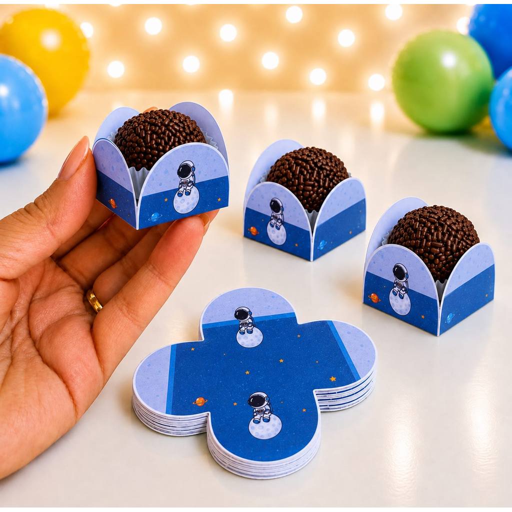 Forminhas de Doces Astronauta / Personalizadas no Tema/ Lembrancinhas de Festa/ Aniversário
