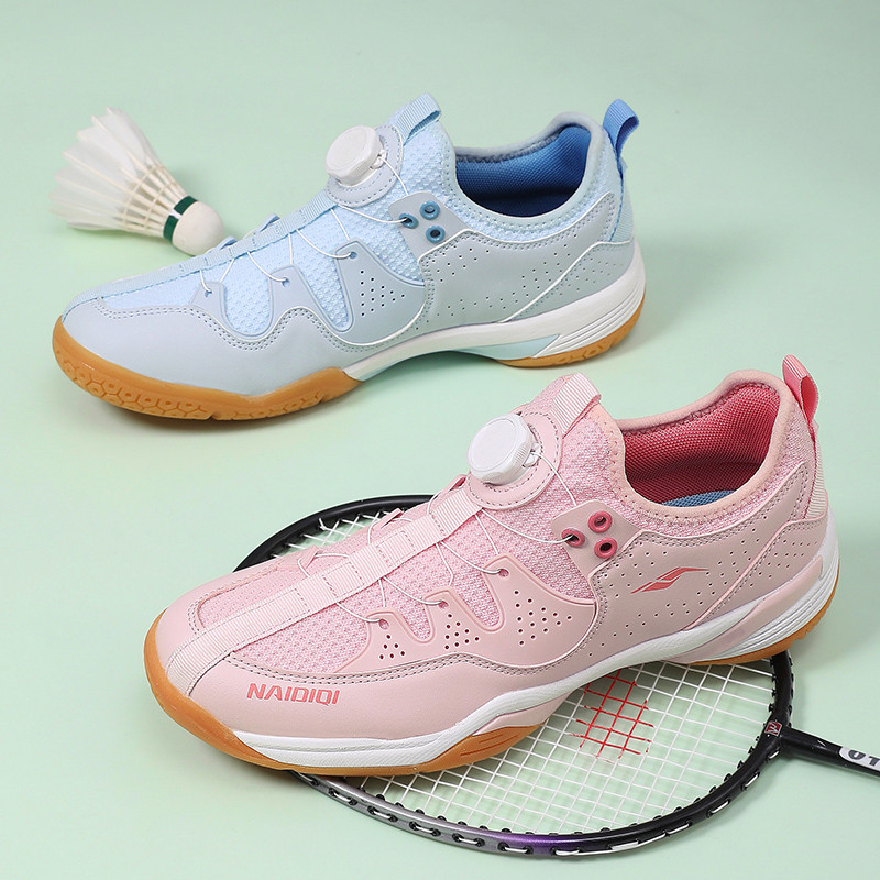 Fivela rotativa sapatos de Badminton dedo do pé descompressão sapatos de dedo do pé redondo tipo malha voadora respiráve