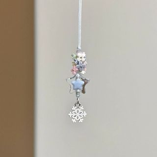 [Estrela azul de inverno] Original requintado simples flor frisada pingente saco pingente de carro corrente de telefone 