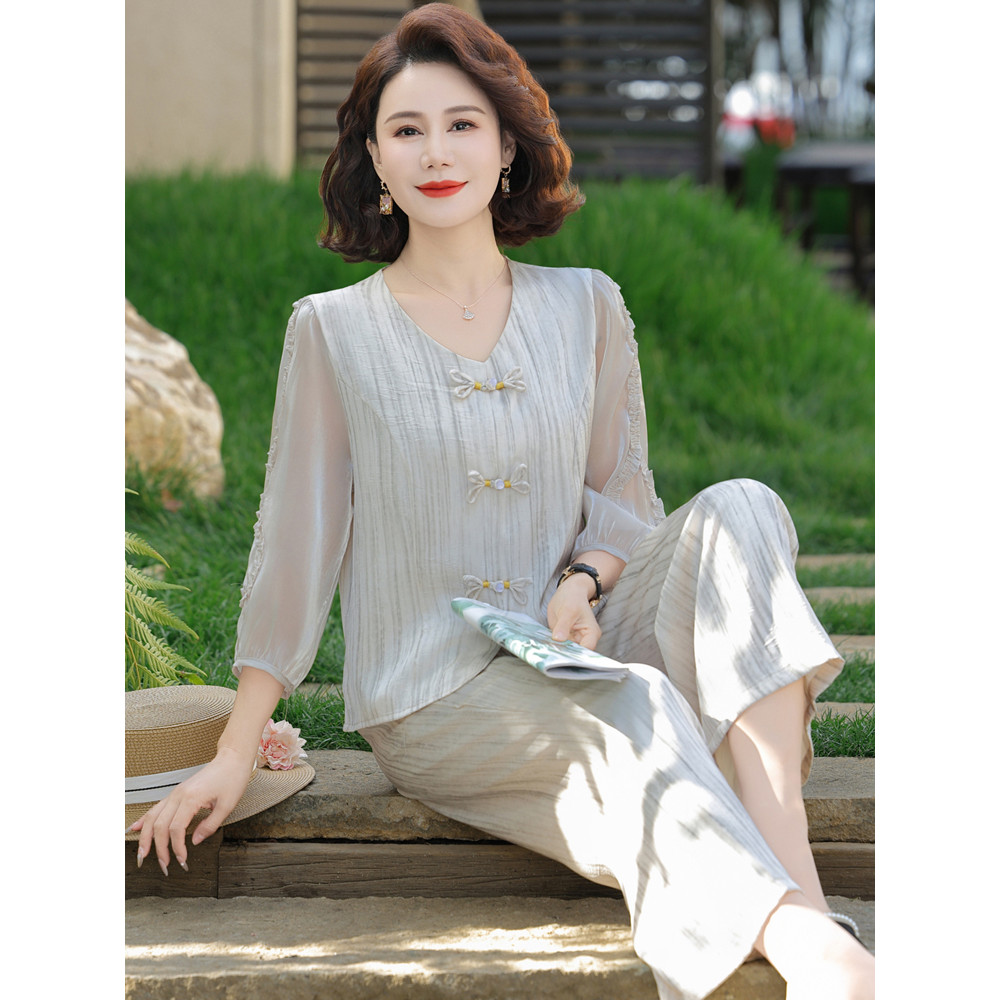 Novo estilo chinês mãe outono terno amplo Tai estilo ocidental nobre topo de meia-idade mulheres idosas primavera outono
