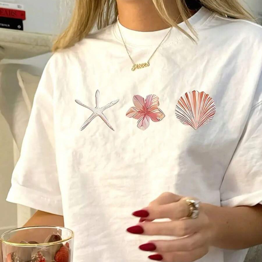 Camiseta Branca Modelo Unissex Básica Estampada Concha - Flor - Mar Camiseta Lançamento 2026