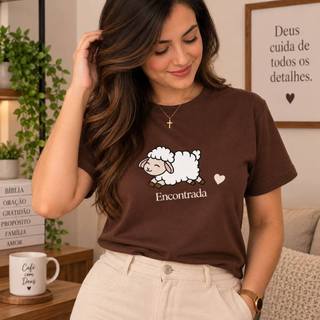 Camiseta T-Shirt em algodão 30.1 Feminina Moda Evangélica "Ovelha Encontrada" Blusa Cristã