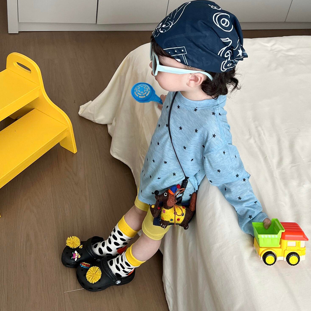 Crianças médias pequenas estilo coreano moda estrela dos desenhos animados impressão completa protetor solar camisa verã