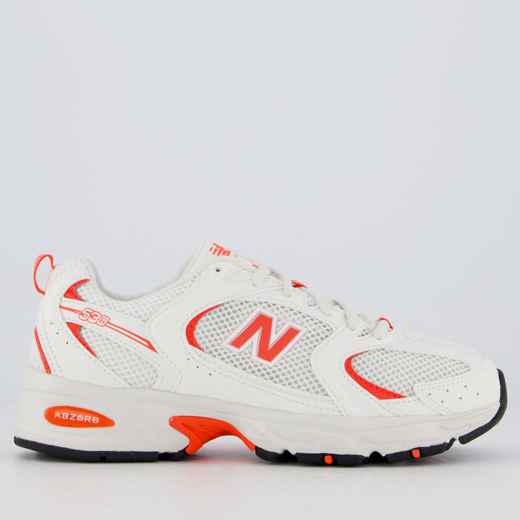 Tênis New Balance 530 Feminino Off White e Coral