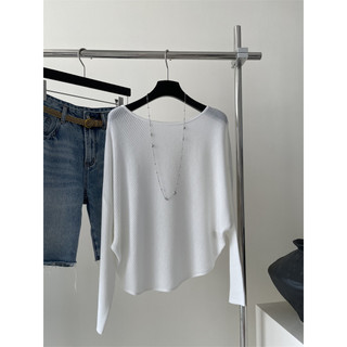 JAYT Legal Estilo Elegante Malhas Macias Destacando Charme Feminino Manga Boneca Irregular Corte Diagonal Top