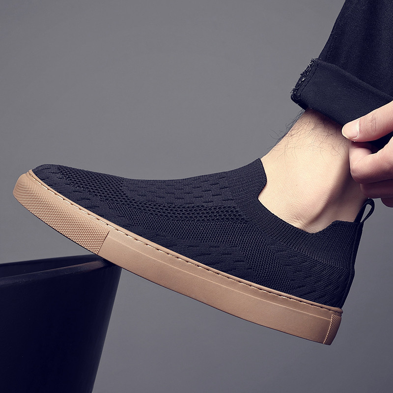 Sapatos de rede masculinos deslizamento-em sapatos masculinos respirável oco ervilhas sapatos de pano masculino na moda