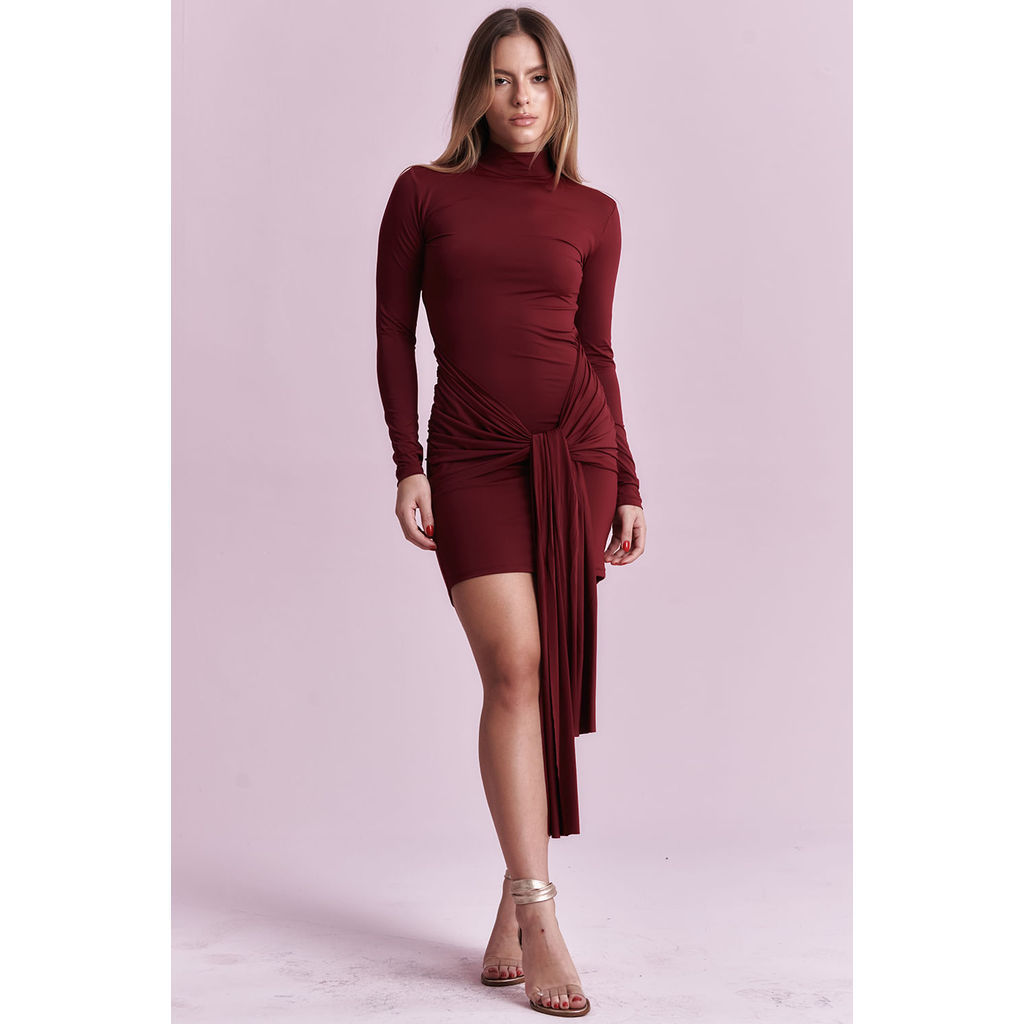 Vestido Curto Gola Alta Detalhe Nó Planet Girls Vinho