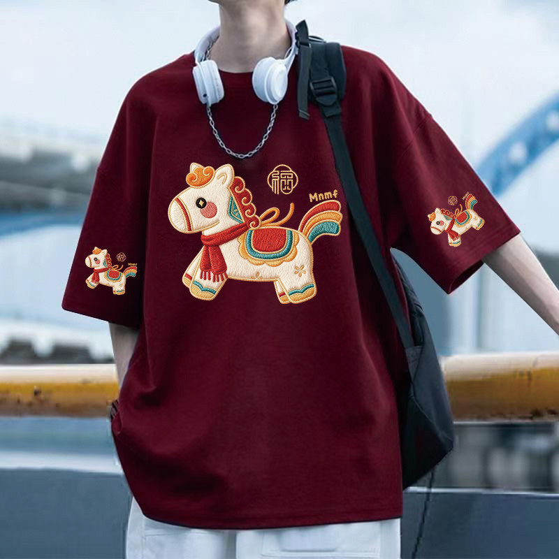 2026 ano do cavalo Benming ano imitação bordado impresso puro algodão vinho vermelho camiseta de manga curta masculina S