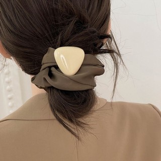 Elegante cetim porco Scrunchy laço de cabelo feminino cabeça corda influenciador 2025 novo estilo High-End elástico laço