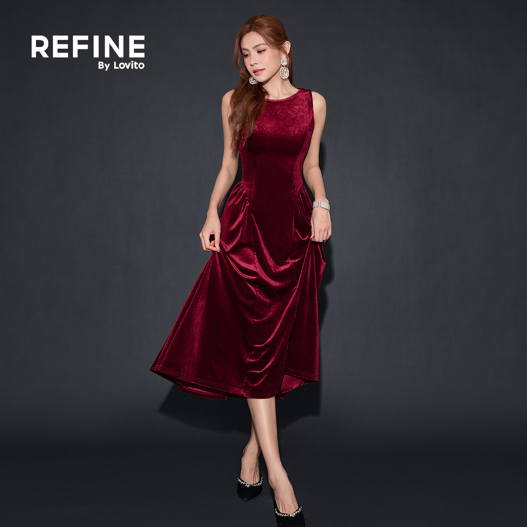 (New Arrival) (Refine by Lovito) Vestido Feminino Longo De Veludo Bordô Evasê Plissado Sem Costas E Com Pérolas Formal Casual Para O Fim De Semana E Para Sair À Noite No Natal DRR45P1D040 — imagem 2 de 2