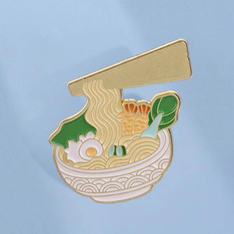 Kawaii Dos Desenhos Animados Ramen Macarrão Esmalte Pino Bonito Foodie Broche Lapela Emblemas Mochila Acessórios Present