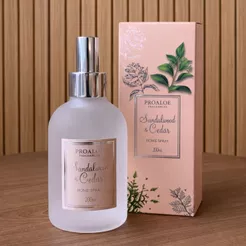 Home Spray Aromatizador de Ambiente Sandalwood & Cedar 200ml