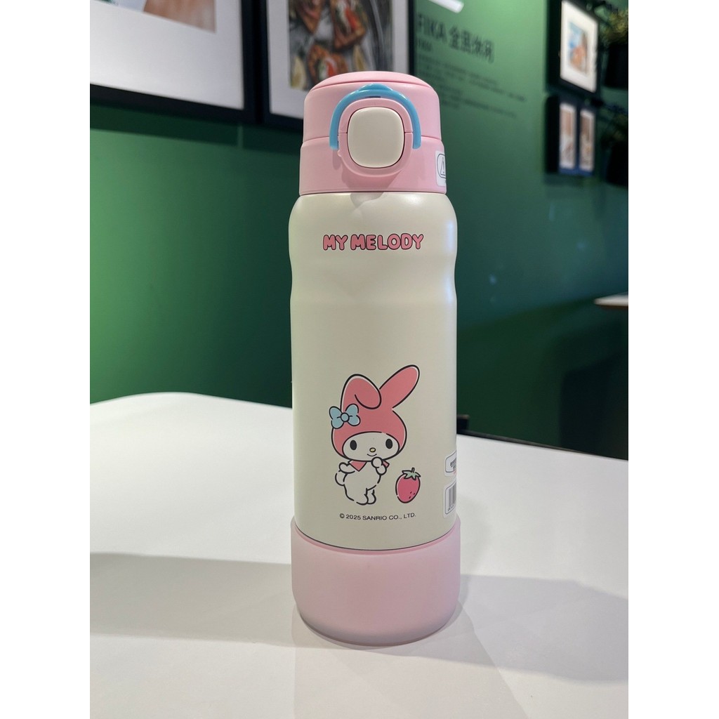 Suporte de copo de água de Silicone de 7.5 cm Conjunto de copo Urso 530ml Porta-copos de isolamento térmico Copo de palh