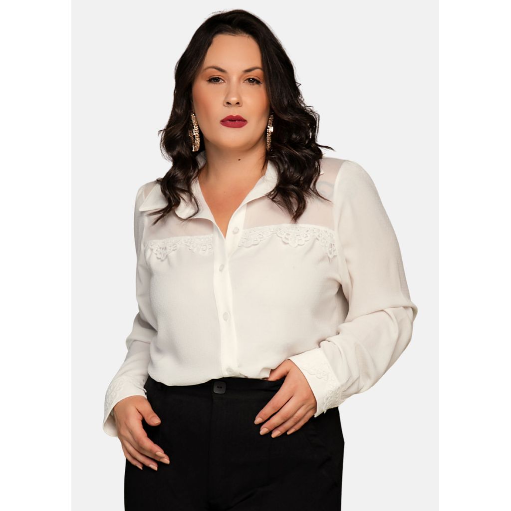 CAMISA C/ DETALHE TULE E RENDA PLUS SIZE