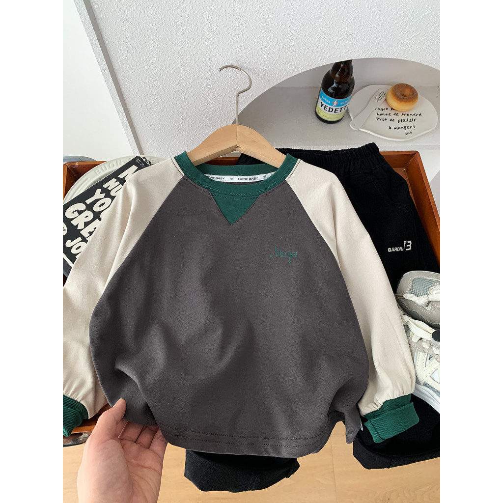 Meninos puro algodão manga Raglan camiseta 2026 novo estilo crianças primavera outono estilo fino contraste cor costura 