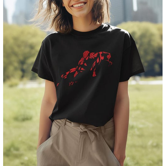 Camiseta Masculina Feminina Oversized Estampa Silhueta Vermelha Estampa de Herói, Camiseta Streetwear Preta Unisex Moda
