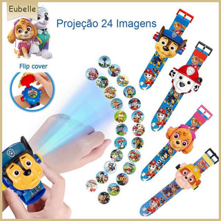Relógio digital com projeção de imagens da Patrulha Canina para crianças.