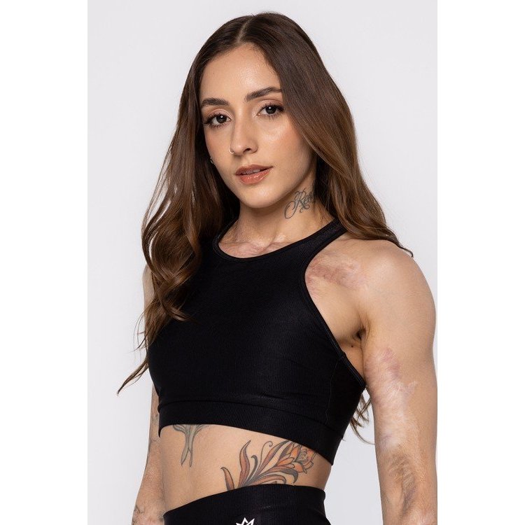 HARDYN Top Cropped Fitness Decote Costas Nadador Preto Sand · foto 2