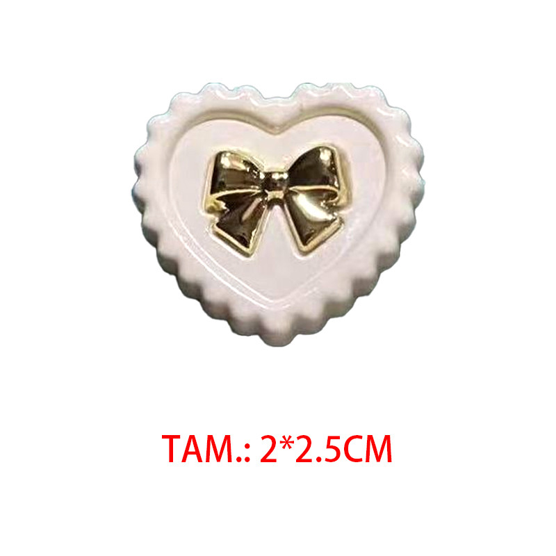 2*2.5cm 100pcs Aplique Coração com Laço Dourado para Laços e Artesanato