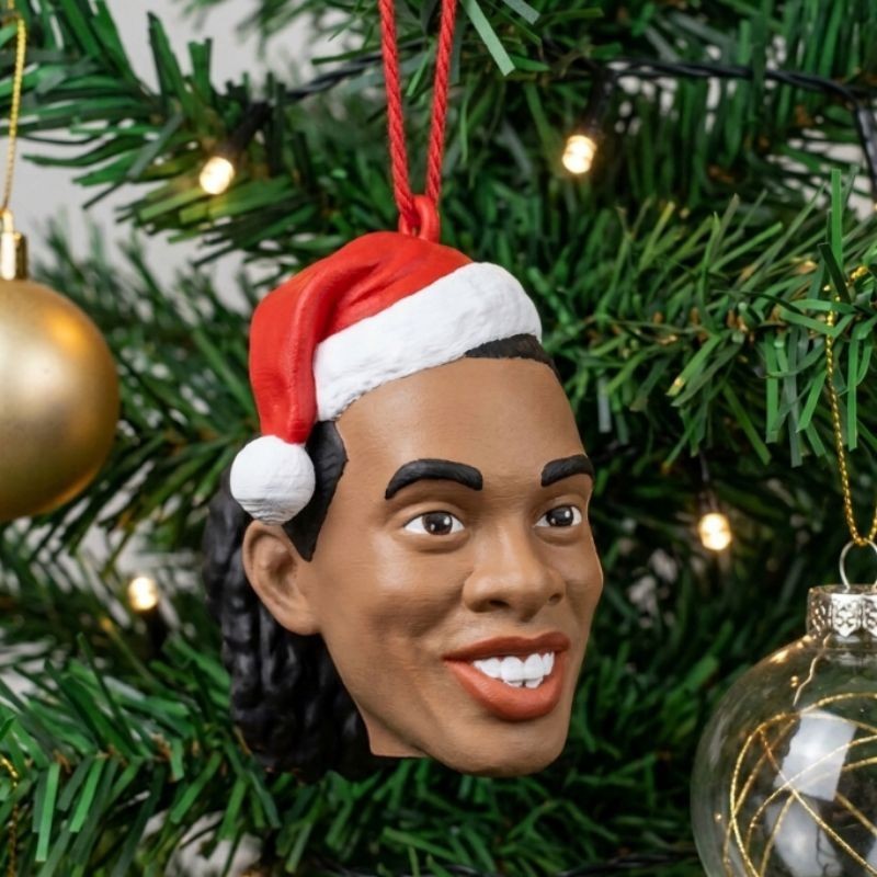 (V2) Decoração Enfeite para Árvore de Natal Geek Ronaldinho Gaúcho Copa do Mundo Brasil Seleção Brasileira