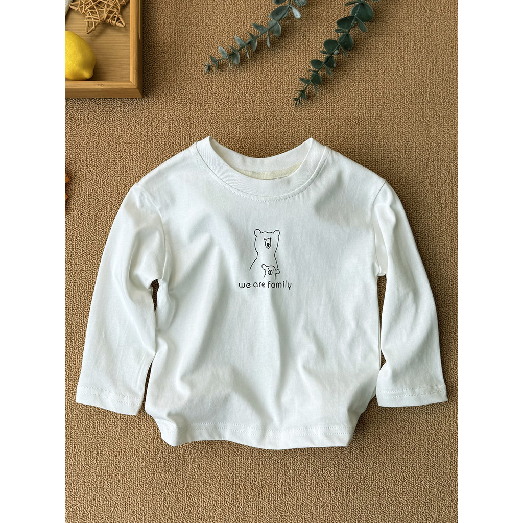 Meninos primavera outono camiseta 2026 novo estilo versão coreana camisa de fundo moda crianças topo moda bebê de manga 