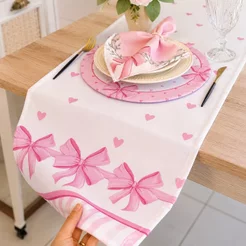 Caminho P/Mesa 1,30m x 40cm - Estampa Digital Laço Rosa ( SAKURA ENXOVAIS)