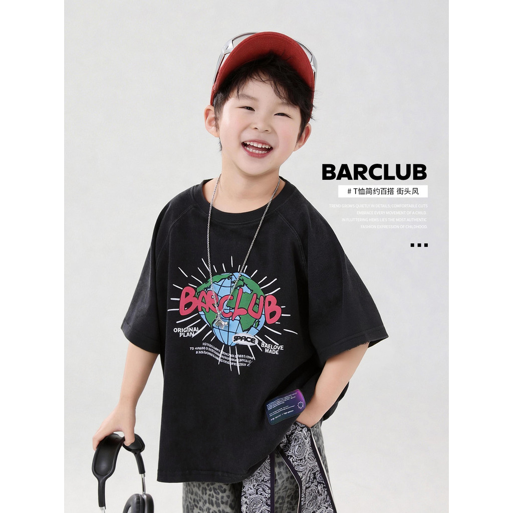 Meninos americano Graffiti estilo camiseta de manga curta 2026 novo estilo verão preto solto impresso crianças verão top