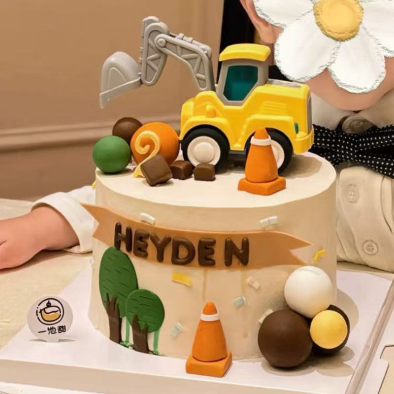 Veículo de engenharia bolo de aniversário decoração ornamentos escavadeira crianças meninos imprensa veículo inercial co
