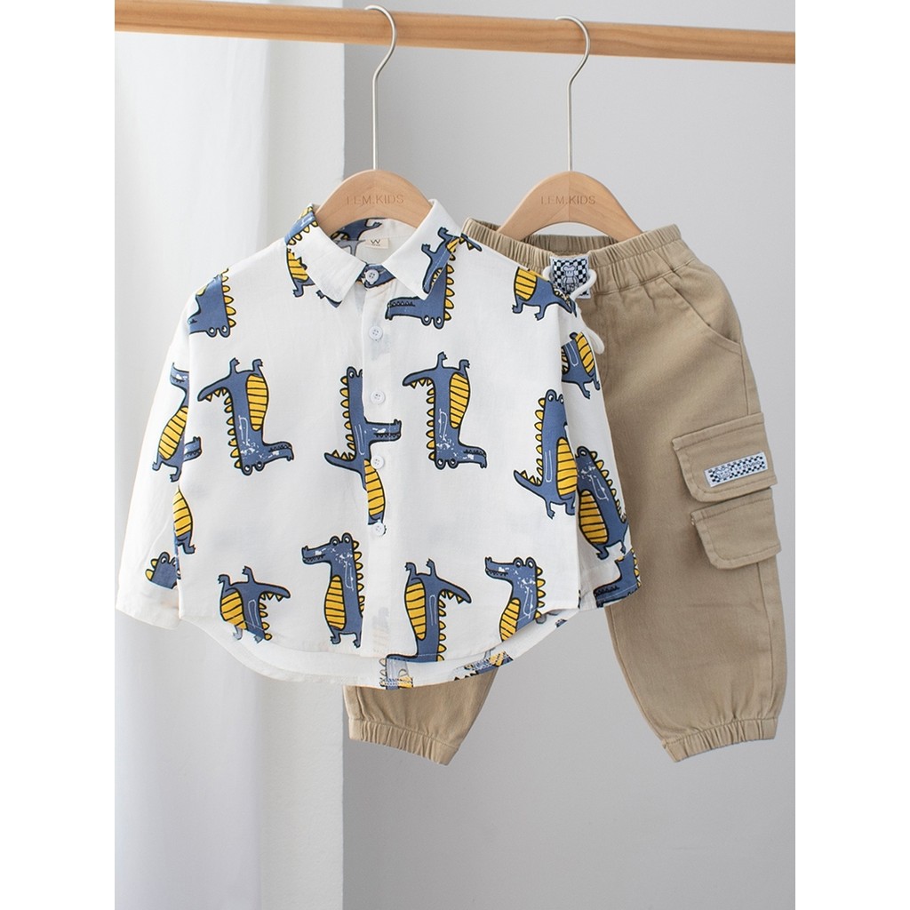 Dinossauros bonitos, meninos camisas de manga comprida 2024 novo estilo bebê crianças moda camisas crianças primavera ro