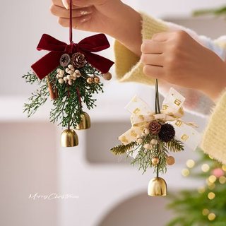 Enfeites de natal sinos de natal guirlanda pingentes enfeites de árvore de natal atmosfera cena ornamentos