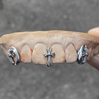 Produto de sucesso internacional: Dente de ouro HIPHOP, acessório de hip-hop para dente único, direto da fábrica, novo m