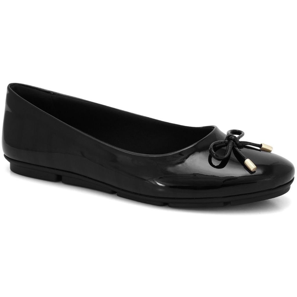 Sapatilha Verniz Preto Flexível Comfortflex 2463423-1 em Oferta na Shopee