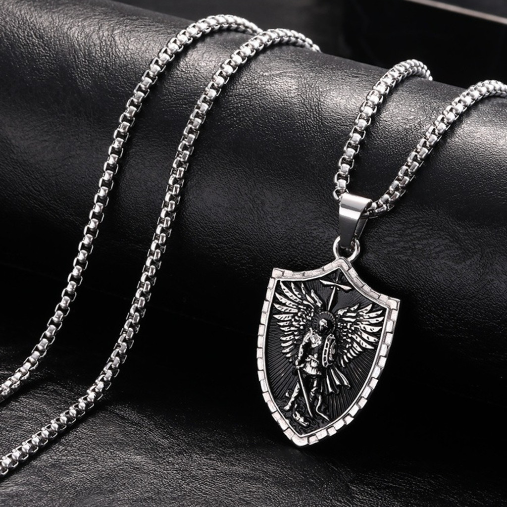 Colar Com Pingente De Medalha De Aço Inoxidável Vnox Para Homens , Redondo Vintage , Presente De Joias Da Moda Clássica — imagem 2 de 2