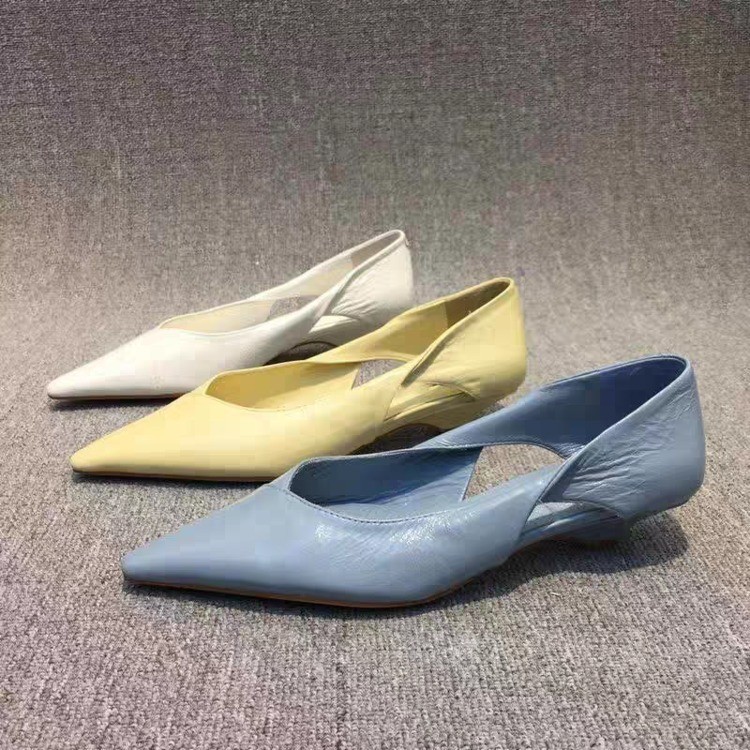 Pronto estoque Sapatos confortáveis de salto baixo femininos sandálias de salto grosso e bico fino