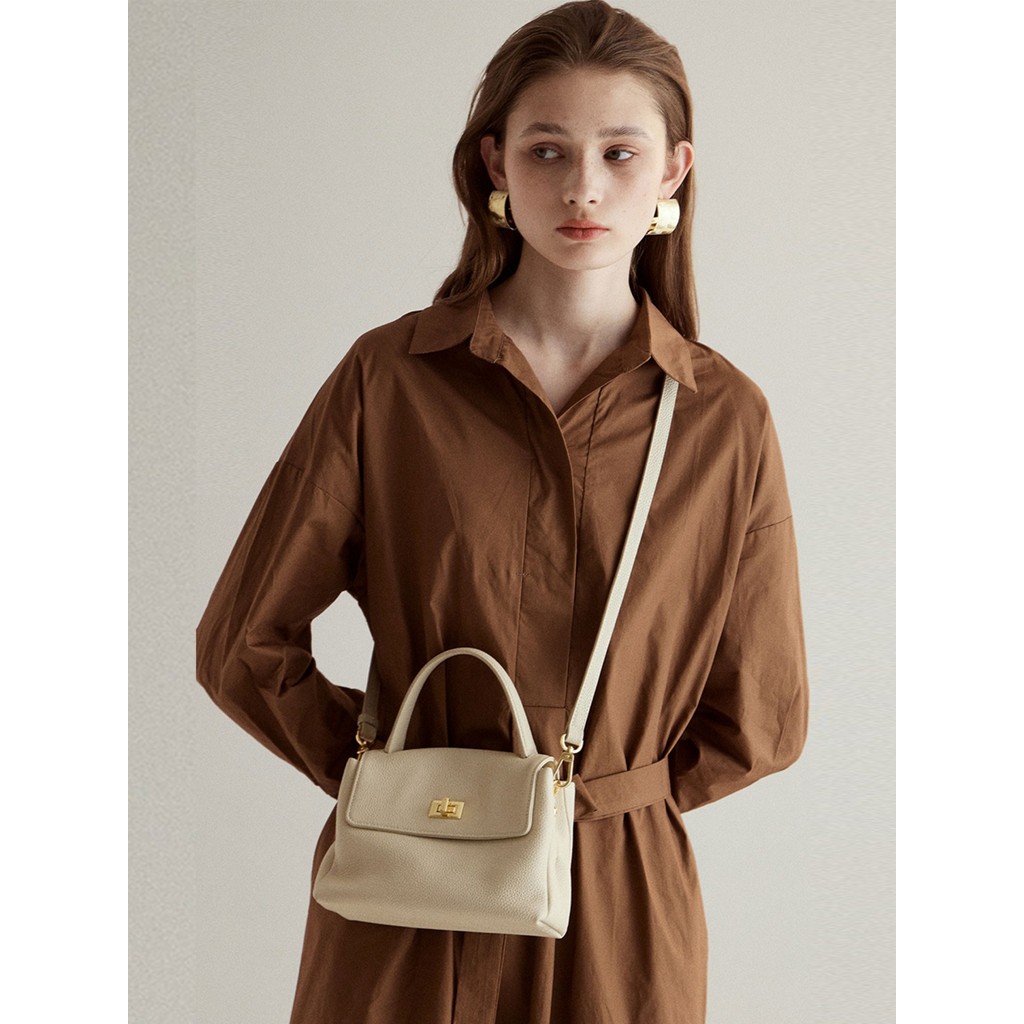 Couro novo estilo bolsa nicho Design pequeno quadrado saco feminino primavera verão couro genuíno bolsa de ombro moda no
