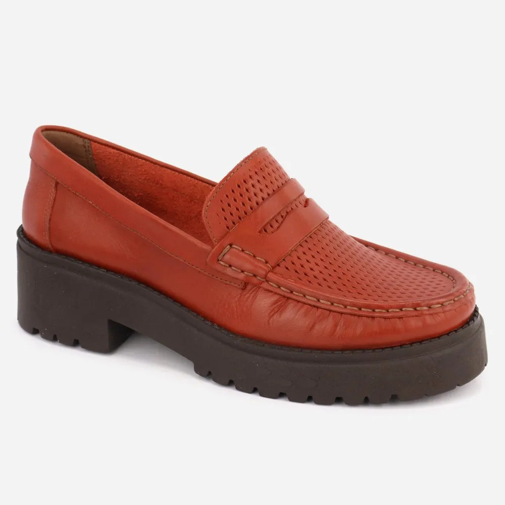 Mocassim Maria Paula Feminino Casual Plataforma Solado Tratorado Couro Confortável Bico Redondo Atual