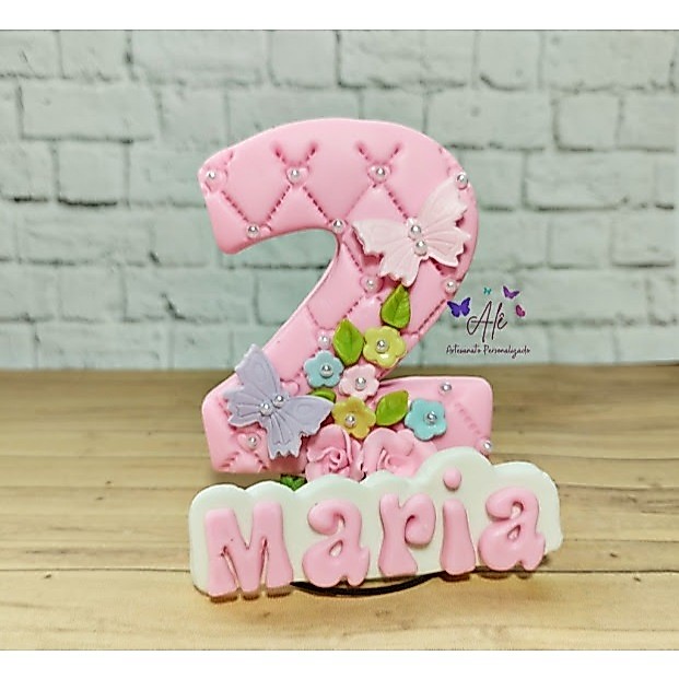 Vela temática Jardim encantado, Jardim das borboletas, flores personalizada em biscuit