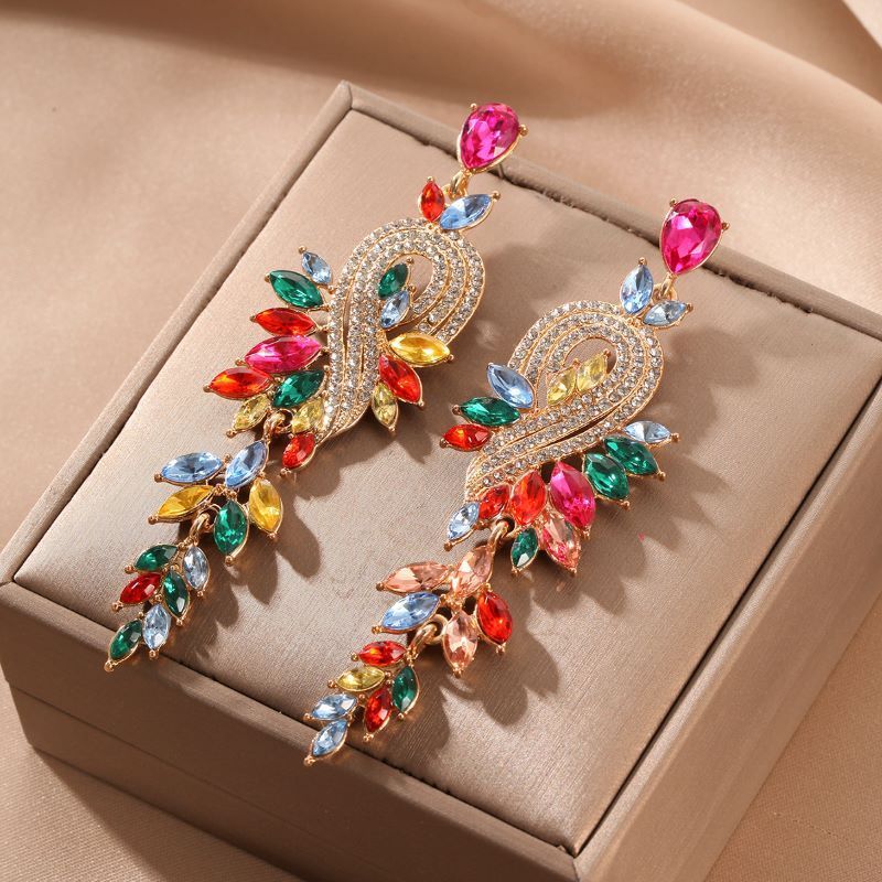 Fashion longas e coloridas brincos de brincos de brincos de diamante de gota de água feminina