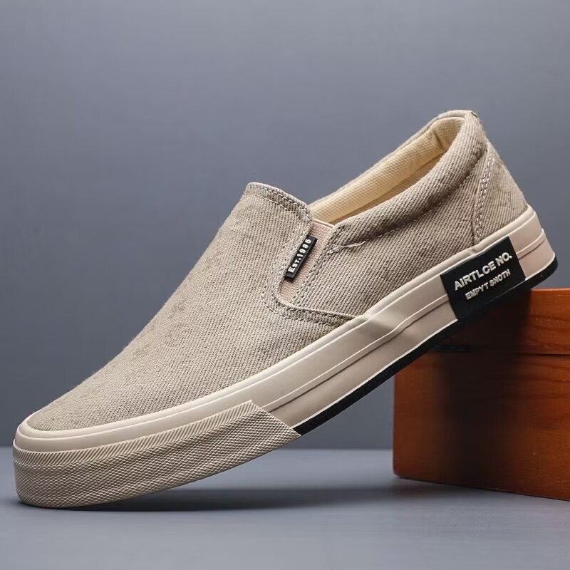 Sapatos masculinos piscantes 2026 primavera novo estilo sapatos casuais masculinos deslizamento em sapatos preguiçosos d