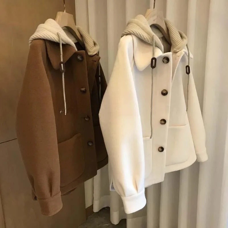 Novo Casaco de Lã para Mulheres no Outono e Inverno, de Alta Qualidade, Tricotado, com Capuz, Estilo Duas Peças Falsas