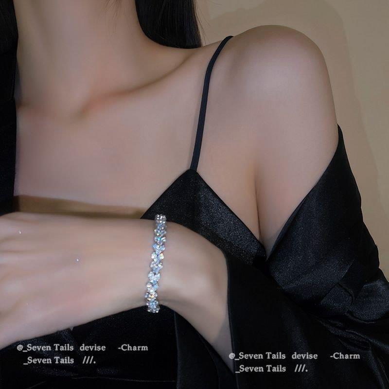 Brilhante ~ cubana pulseira de diamante completo feminino luz luxo nicho Design High-End requintado na moda estilo legal