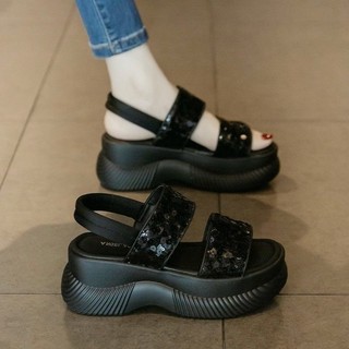 Sapatos de plataforma de sola macia sandálias pequenas verão exterior Wear sapatos femininos novo estilo moda salto cunh
