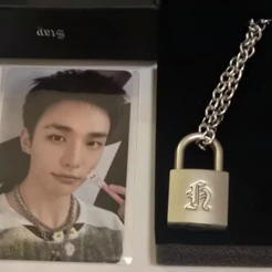 Presente Da Coleção De Colar Kpop Idol Straykids Lock