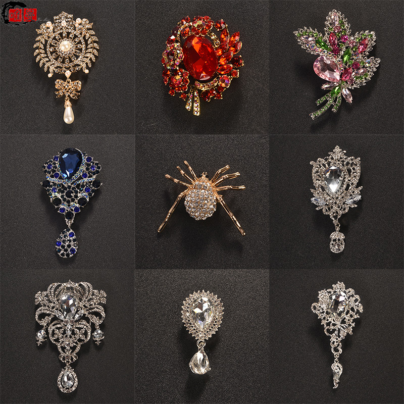 Broche de cristal exagerado asas britânicas grande pino moda Retro fixo casaco acessórios All-Match grande broche
