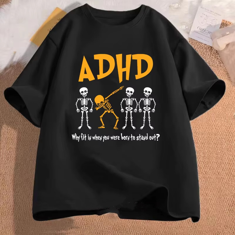 Camiseta Masculina 100% Algodão Modelo Solta Estampa Divertida Ideal Para Passeios E Diversas Ocasiões Casuais