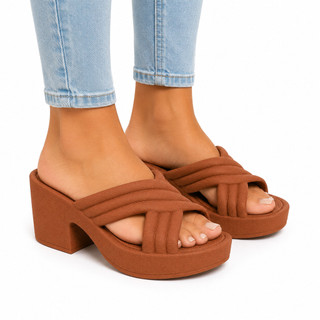 Tamanco Feminino Salto Médio Plataforma Confortável Moda Feminina Casual