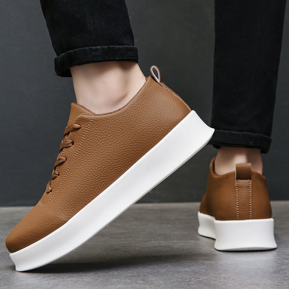 Novo Pedal sapatos de skate sapatos casuais preguiçosos sapatos brancos casuais masculinos rendas All-Match espo