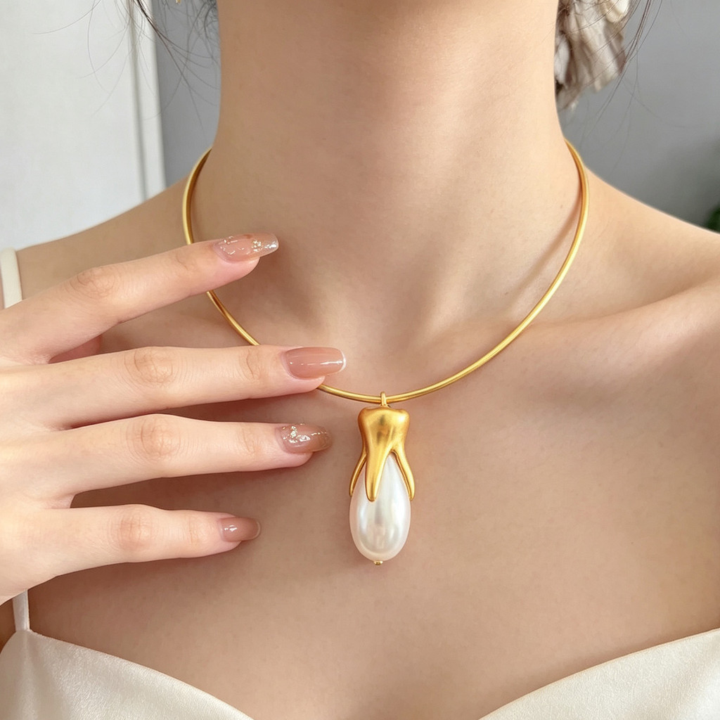 Francês elli Chappa colar romântico simples dentes pérola pingente colar elegante luz acessórios de luxo colar exagerado